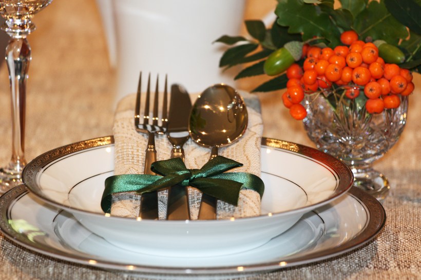 dekoracja stołu, nakrycie stołu